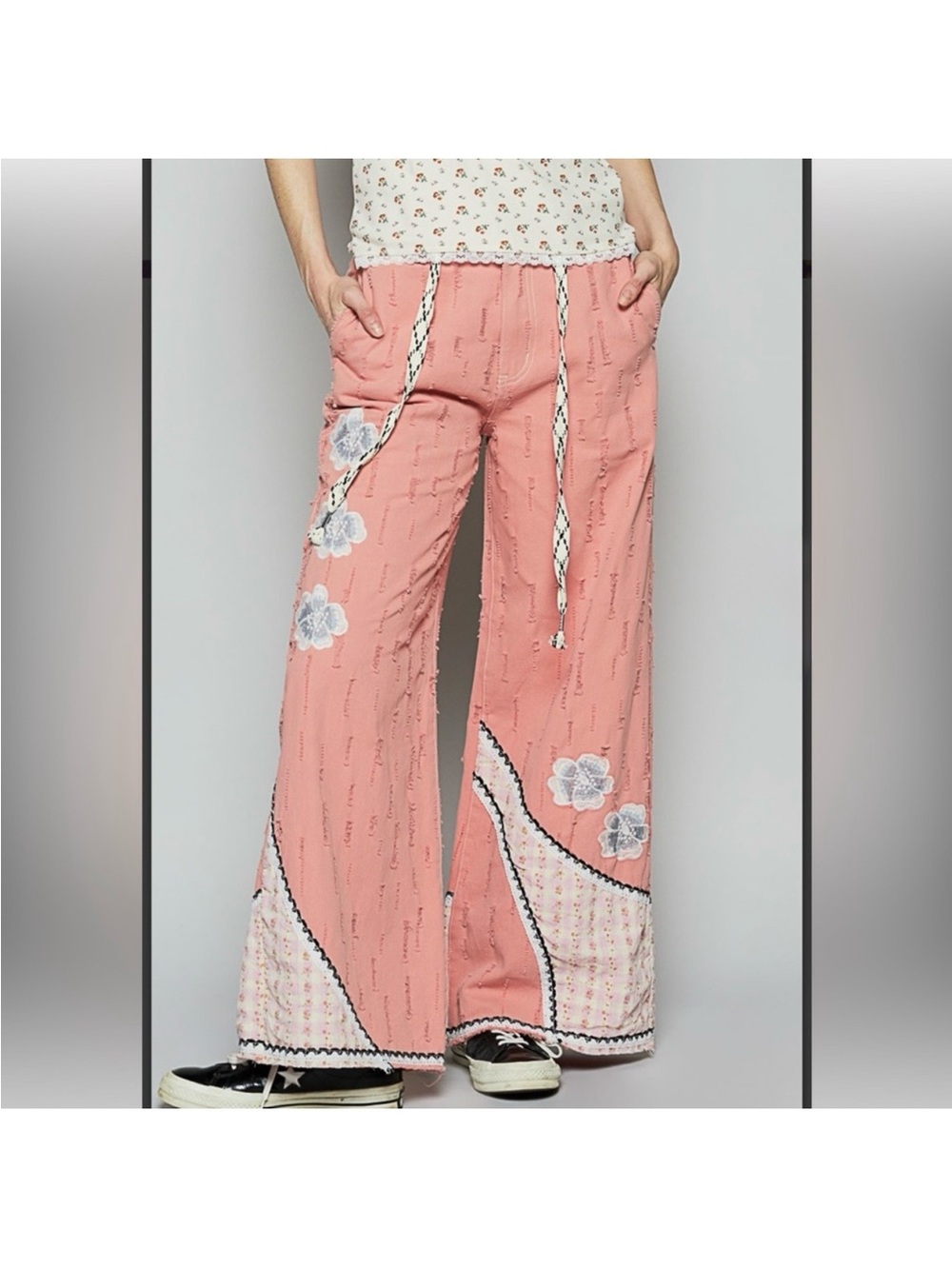 New:POL Distressed Flower Embroidery Boho Floral Lace Patchwork Wide Leg Pants•M